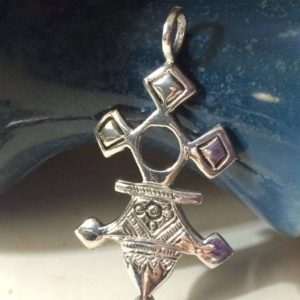 CRUZ DEL SUR PODEROSO AMULETO