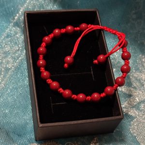 PULSERA DE LA FUERZA Y EL EQUILIBRIO DE LA DIOSA MORRIGAN