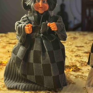 LA BRUJA DEL DINERO
